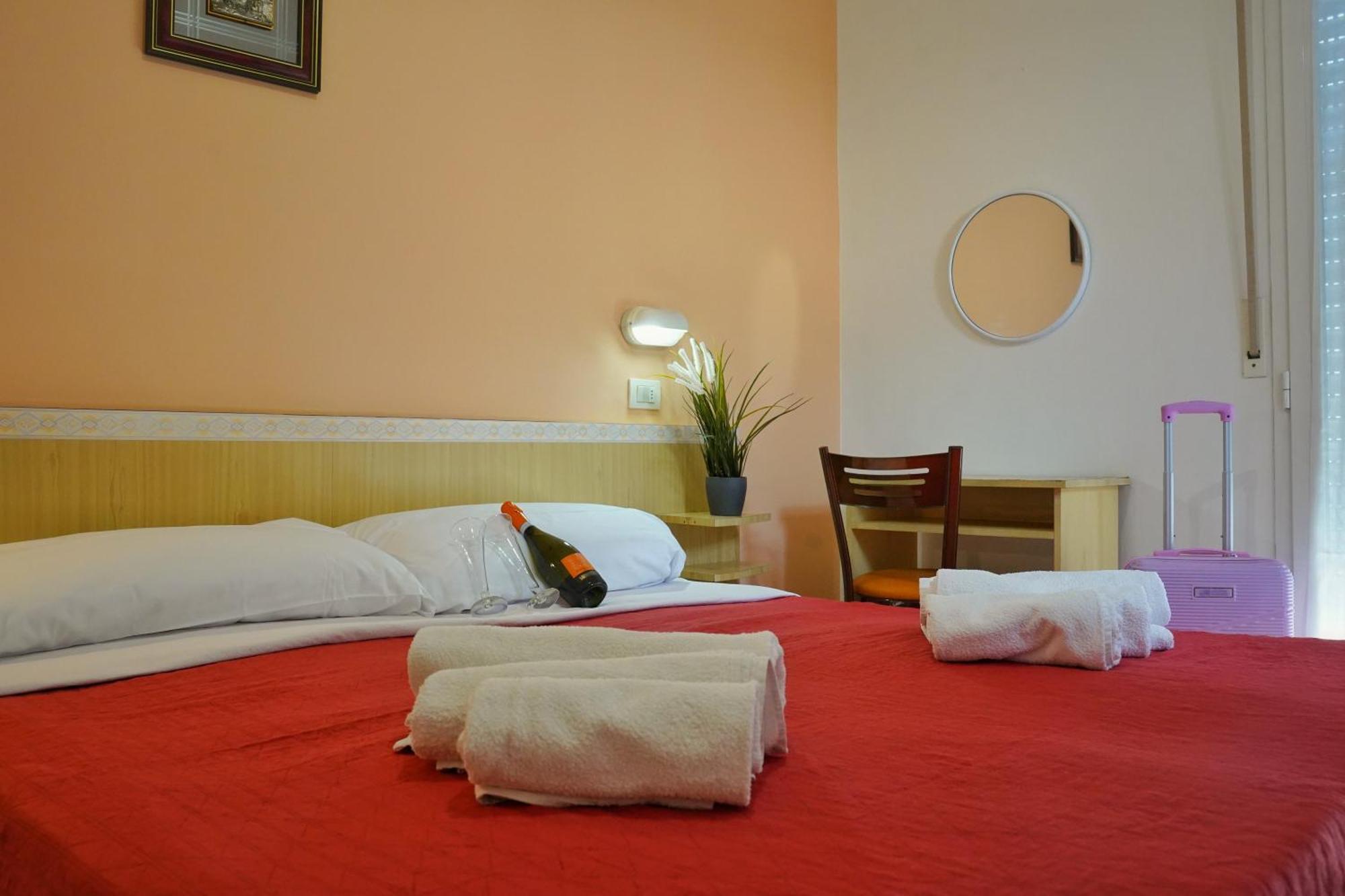 Hotel Malibù Rimini Extérieur photo
